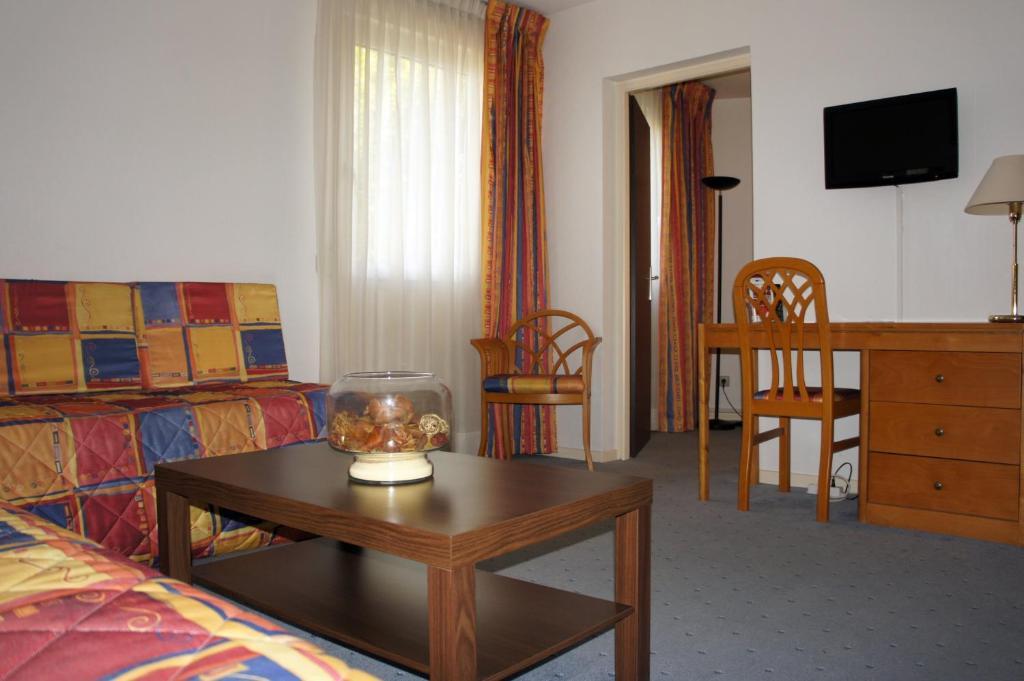 Inter-Hotel La Closerie Beaune Beaune  Cameră foto